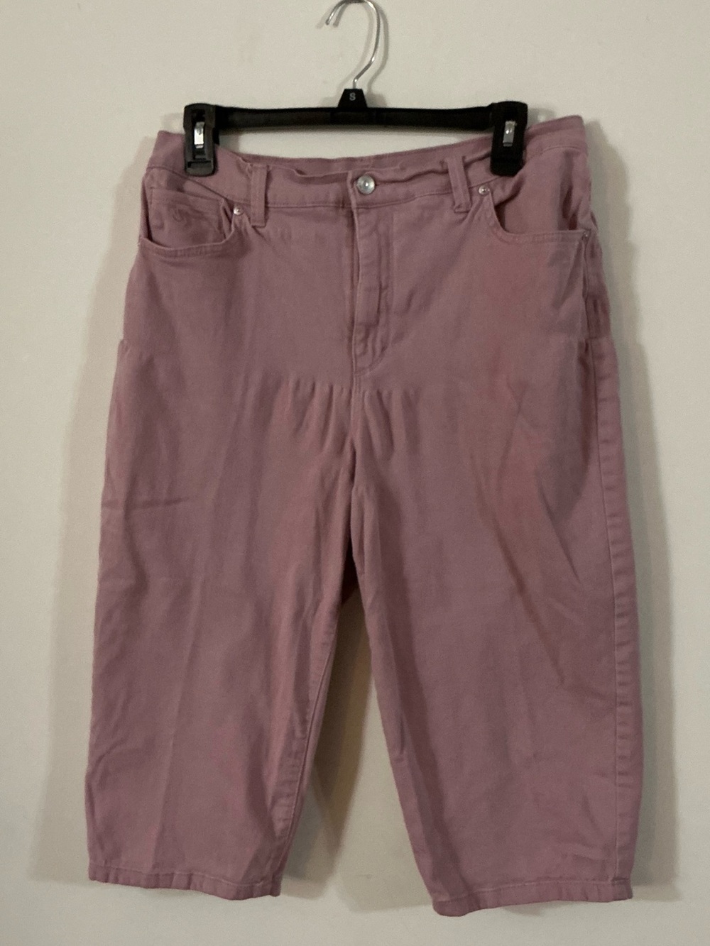 Lot Of Gloria Vanderbilt Amanda Capris- Size 12- Blue, Mauve, White - Picture 2 of 10